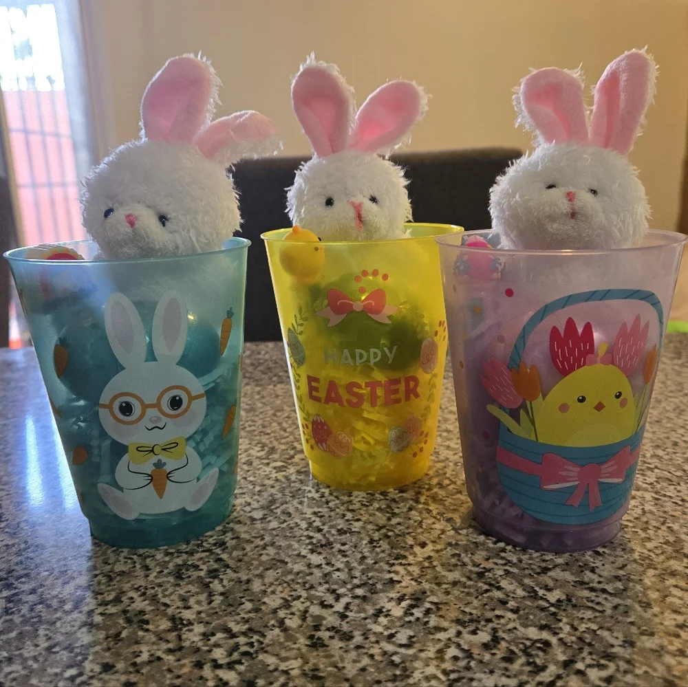 3 Cups Bunny, Chick & Happy Easter Set
